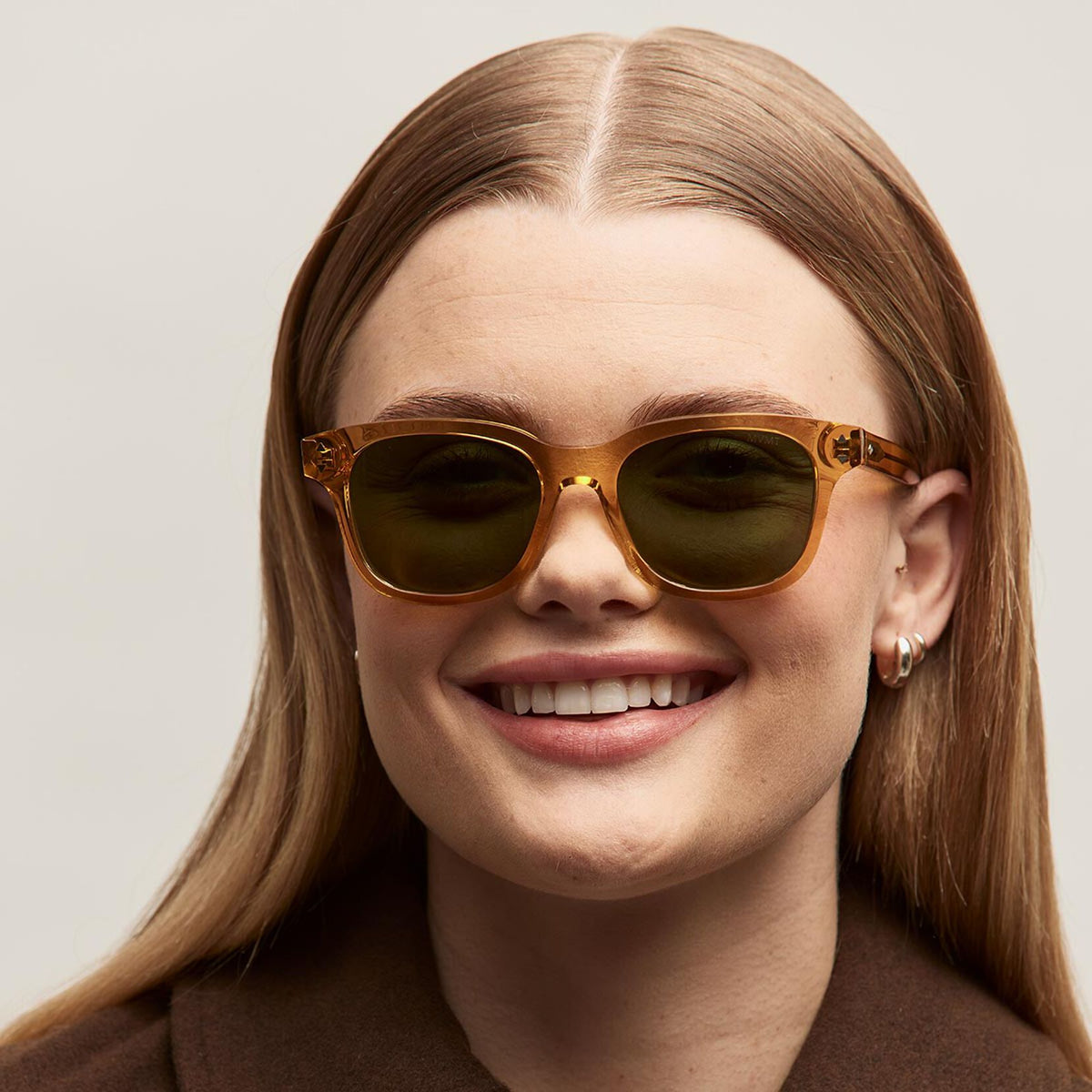 Malibu Round Sunglasses | Transparent Honey Frame + Green Lens | Non-Polarized - image 6