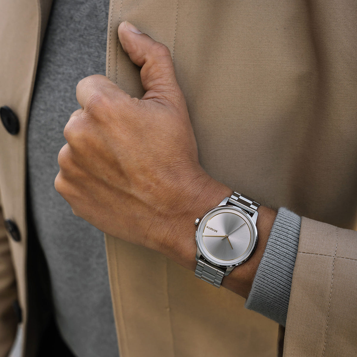Profile | Pulse Silver | 44MM - image 7